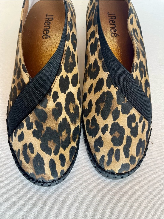 J. RENEE Shoes - NEW J. RENEE DARVINA LEOPARD PRINT SLIP ON 1 INCH PLATFORM SNEAKER WOMENS SZ 6M